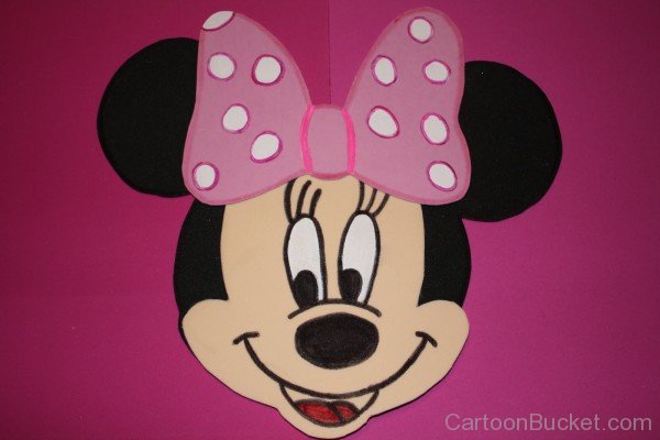Front Pose Of Minnie Mouse