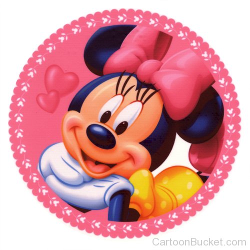 Round Frame Image Of Minnie Mouse
