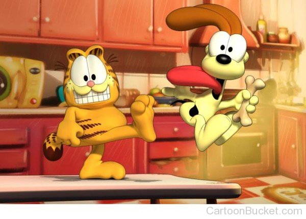 Garfield Hitting Odie