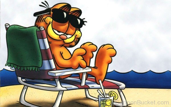 Garfield Wearing Goggles