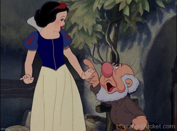 Snow White With Bashful