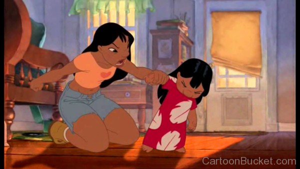 Nani Holding Lilo From Her Hand