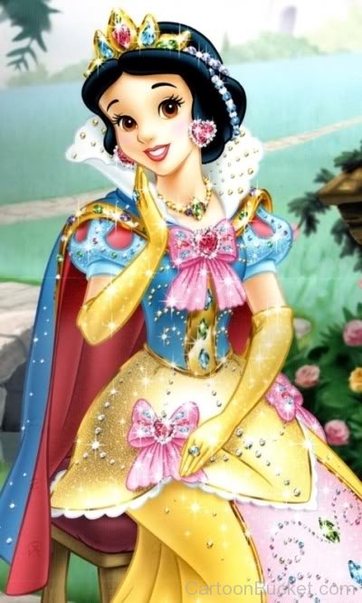 Elegant Princess Snow White