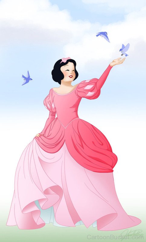 Princess Snow White Playing With Sparrows