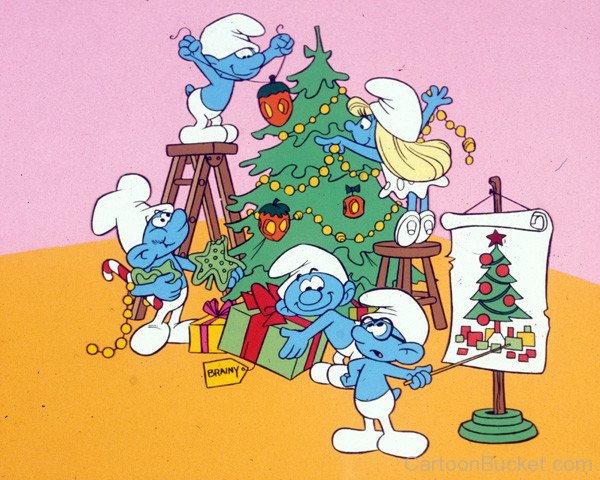The Smurfs Making Christmas Tree