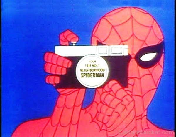 Spiderman Capturing Picture From Camera-ty607
