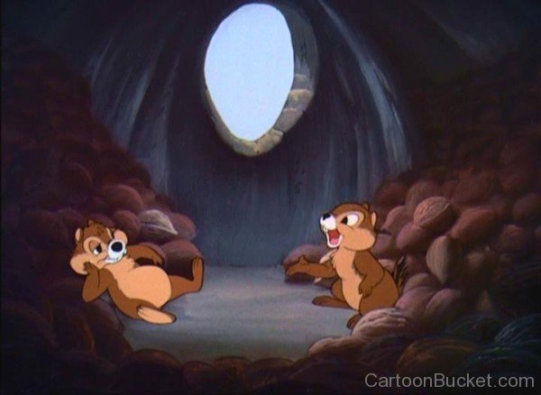 Chip And Dale Talking With Each Other-lk45613