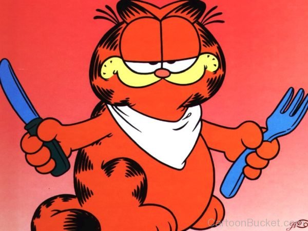 Garfield Holding Knife