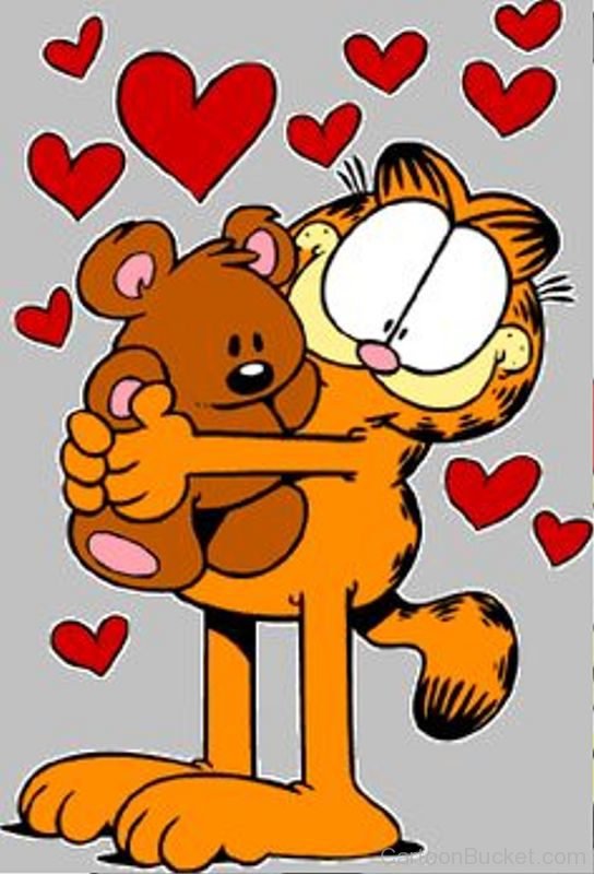 Garfield Holding Teddy